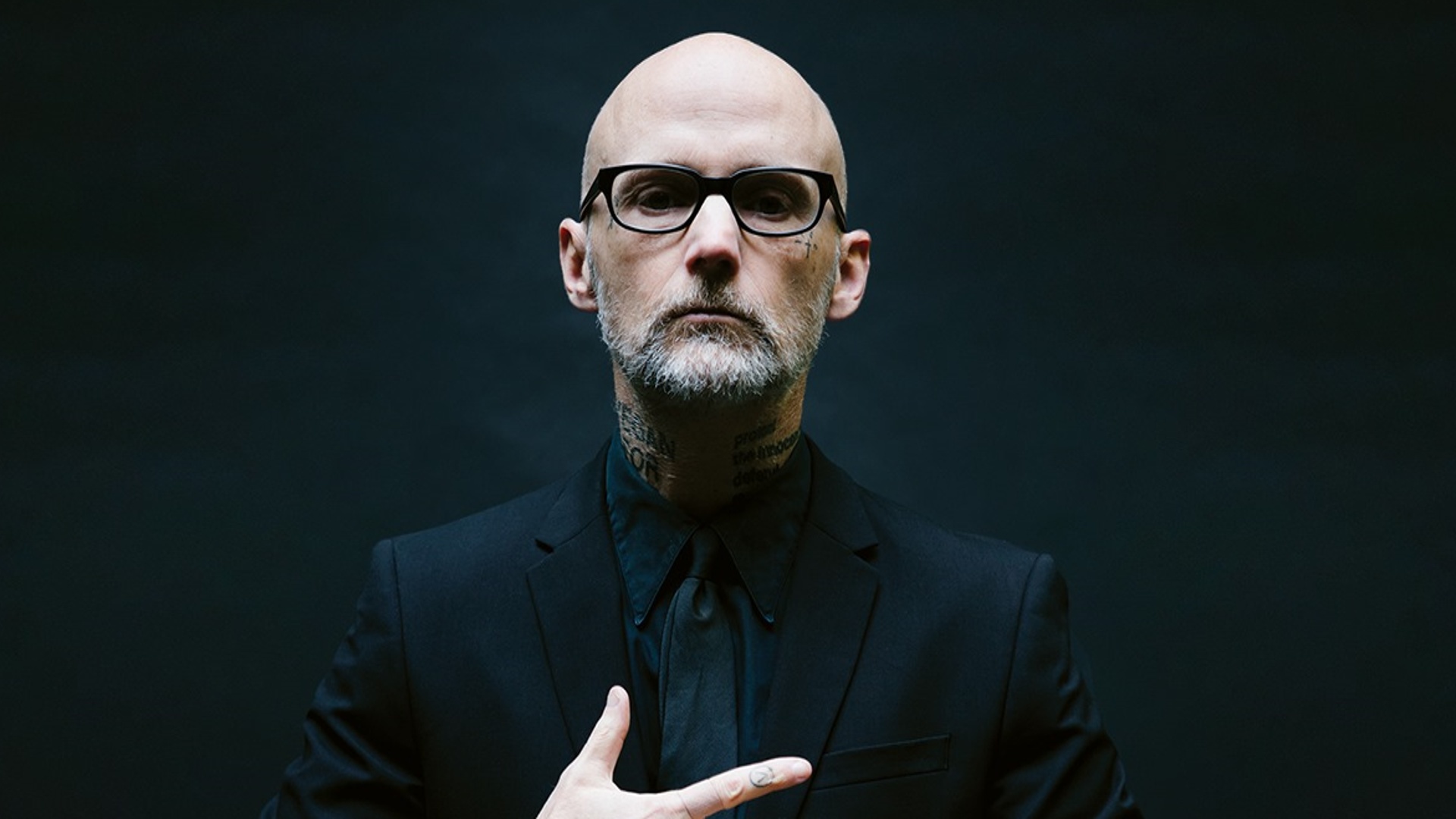 Качайте 500 бесплатных треков от Moby